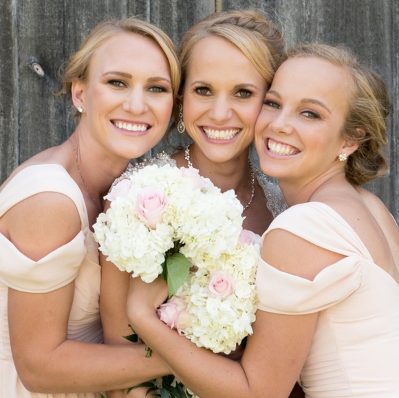 Meet your Posher, Megan - Picture 3 of 4